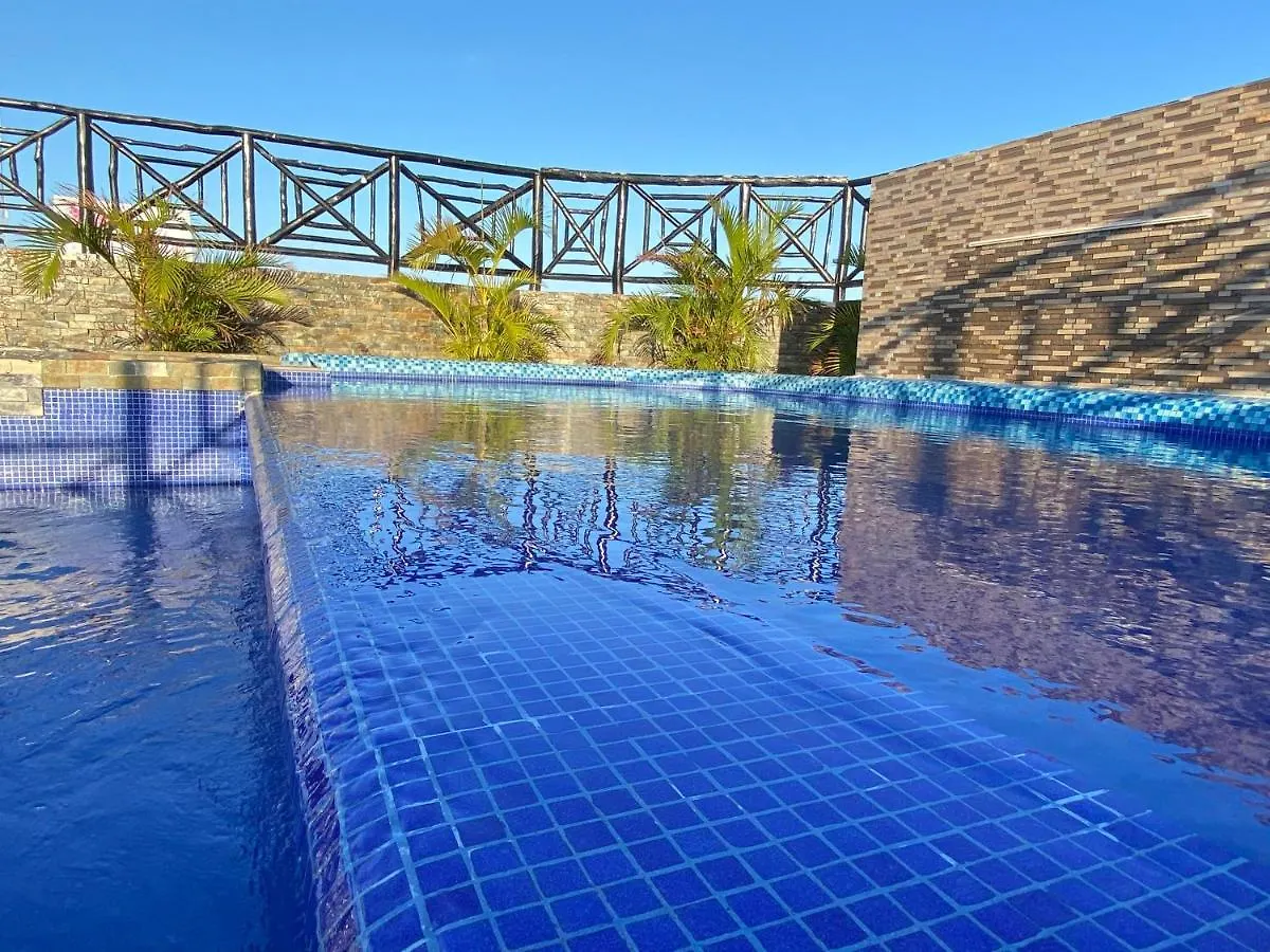 ***  Hotel Suites La Roca Cancun Mexico